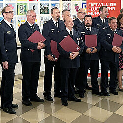 Abschließendes Gruppenbild "München leuchtet" in silber